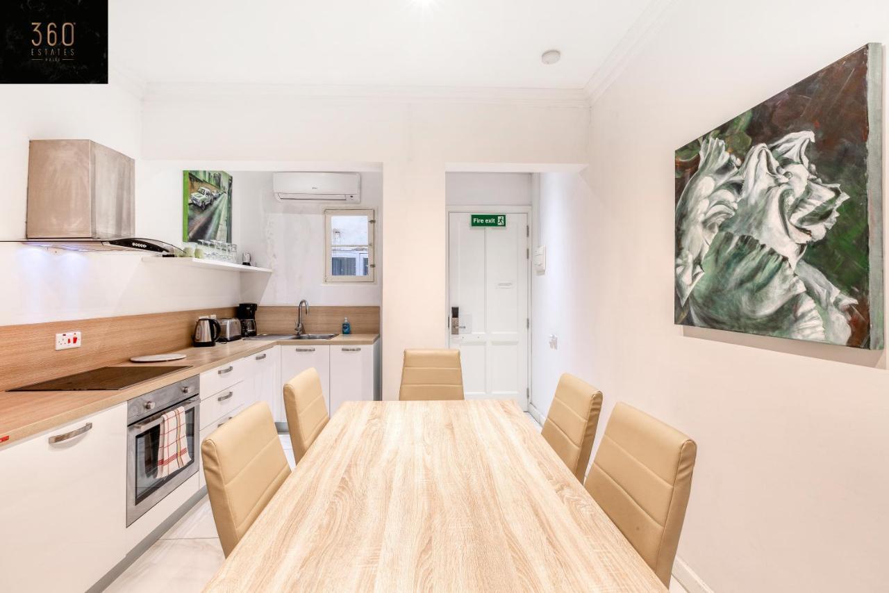 Mesmerising Views For A 2Br Apt In The Capital By 360 Estates バレッタ エクステリア 写真