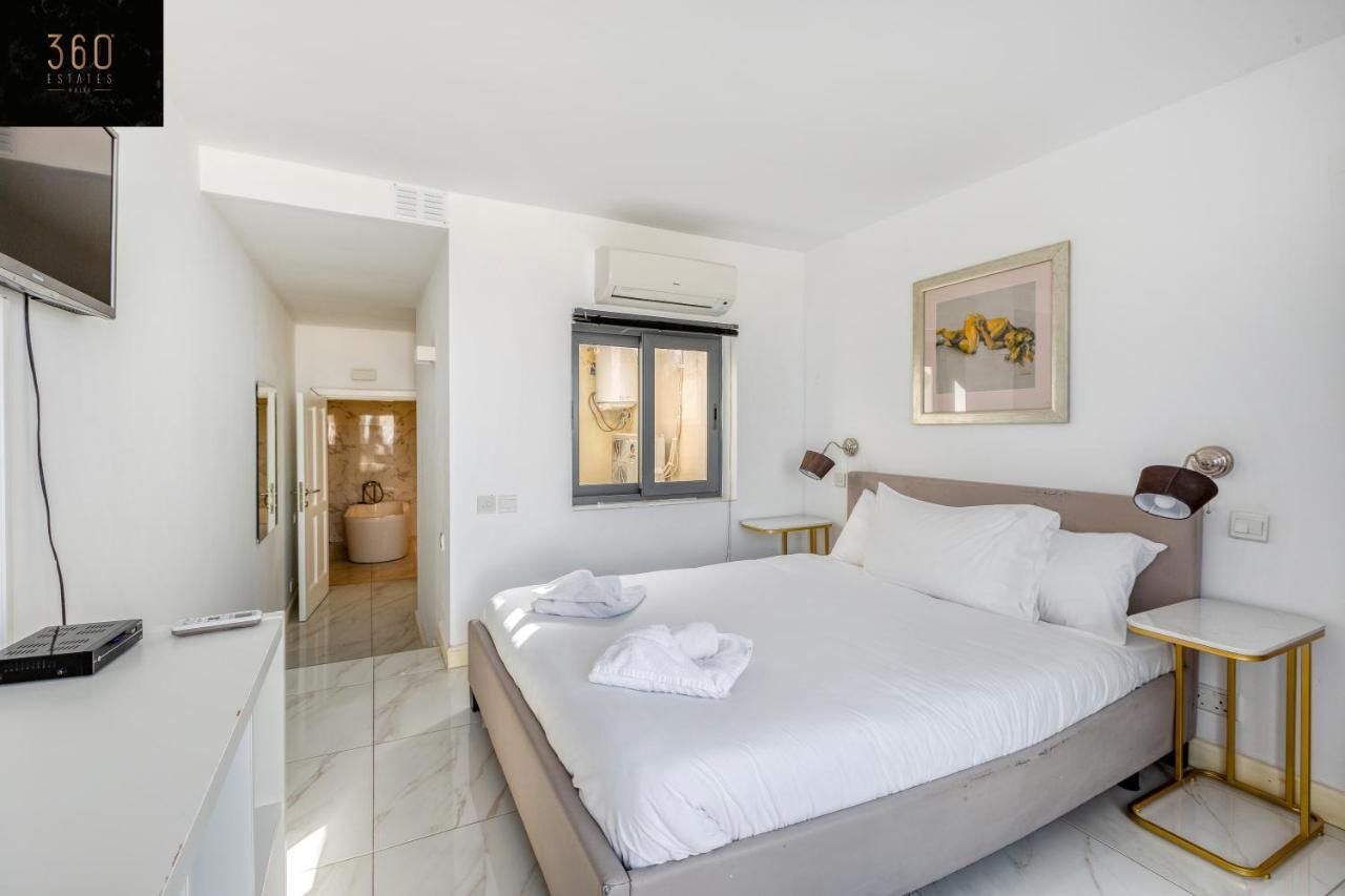 Mesmerising Views For A 2Br Apt In The Capital By 360 Estates バレッタ エクステリア 写真