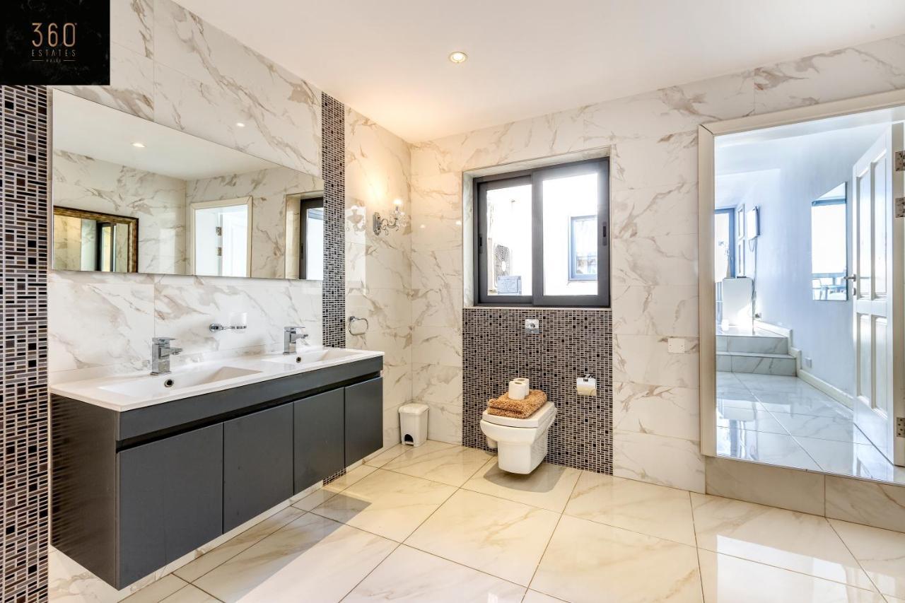 Mesmerising Views For A 2Br Apt In The Capital By 360 Estates バレッタ エクステリア 写真
